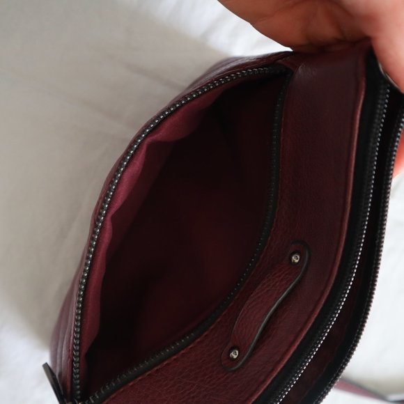 Mix No. 6 Crossbody Bag Chevron Chain Burgundy - Picture 7 of 10